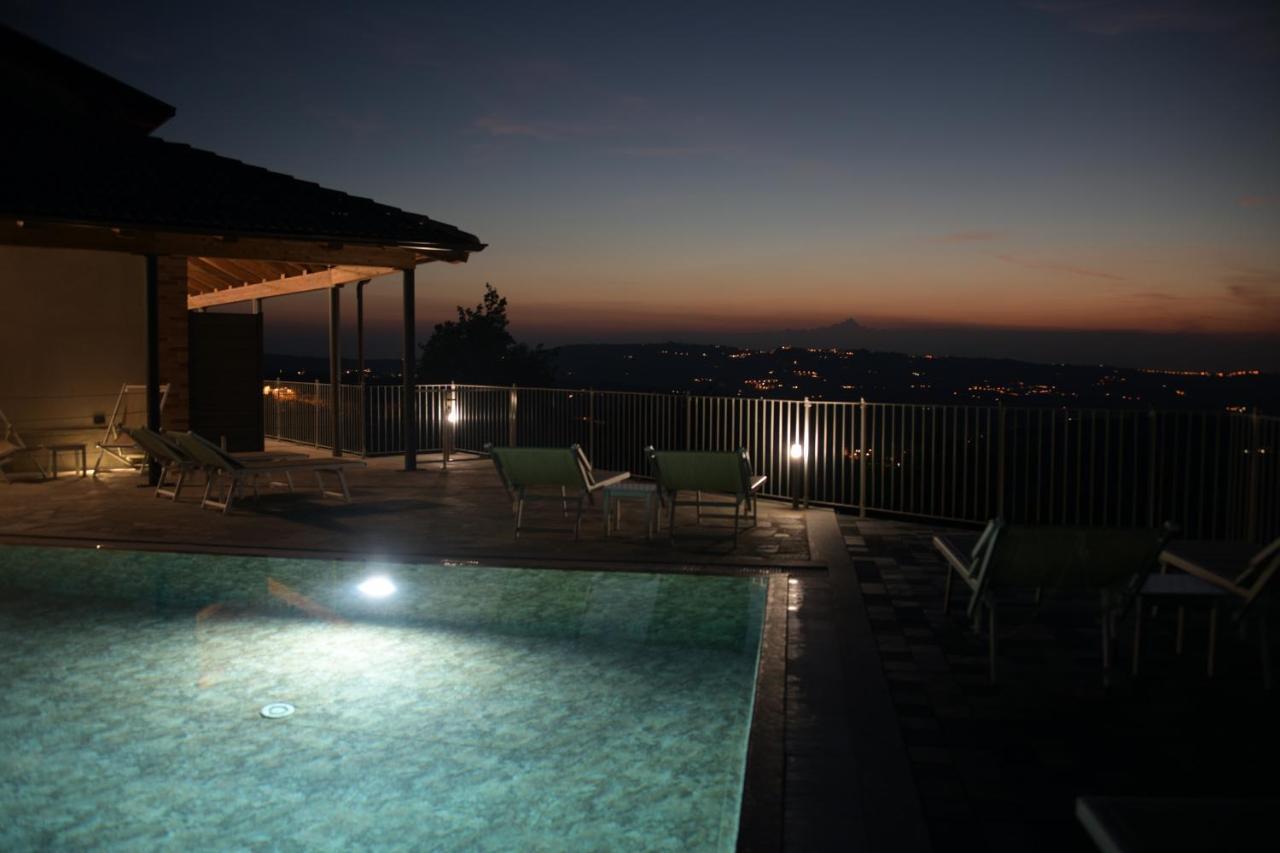 Casa Castella - Adults Only - Langhe Diano dʼAlba Exterior foto