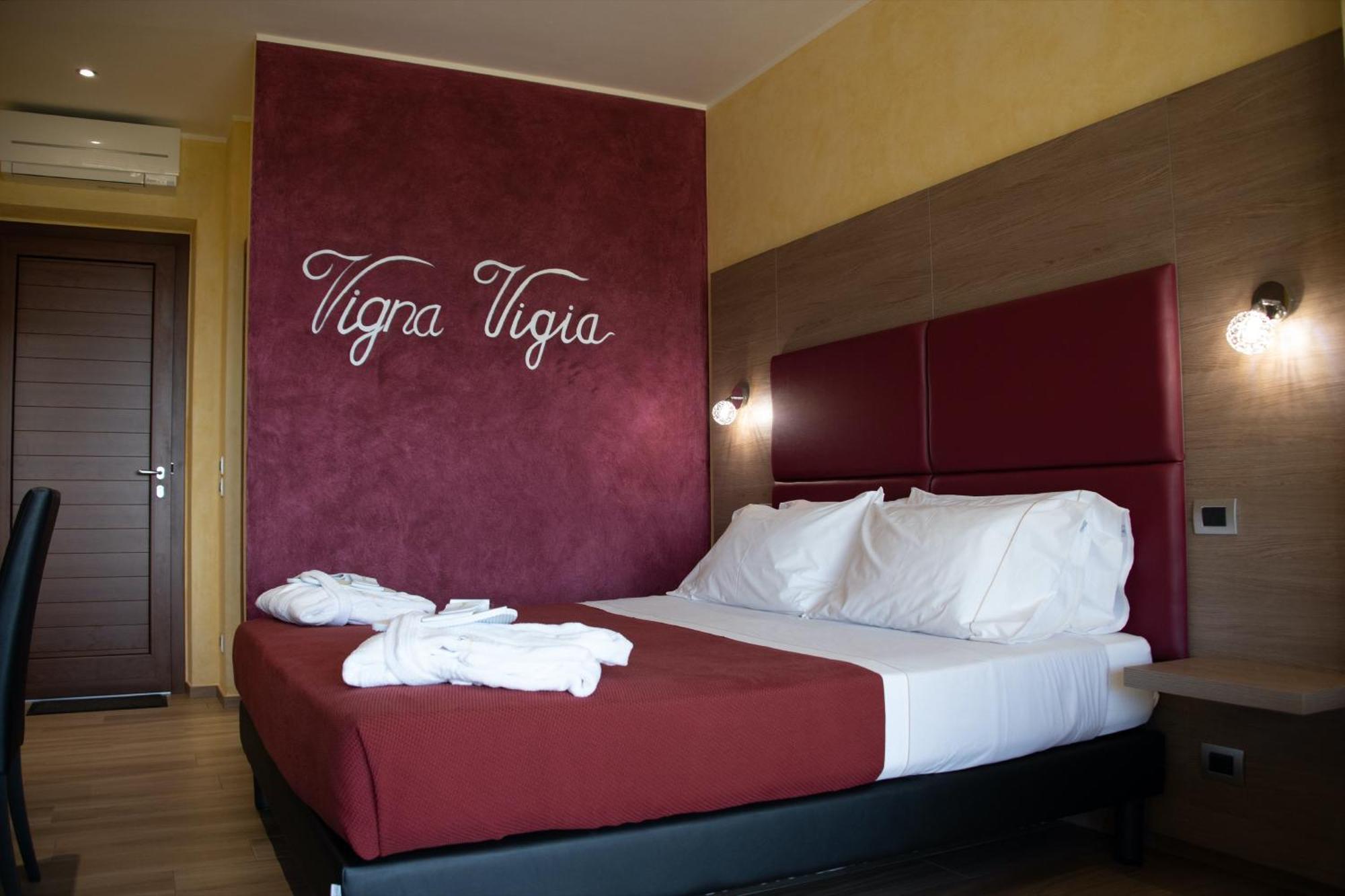 Casa Castella - Adults Only - Langhe Diano dʼAlba Exterior foto